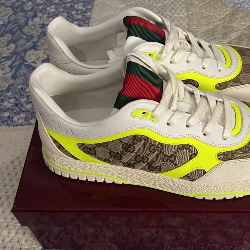 Gucci White and Neon Yellow Sneakers - Picture 4 of 6